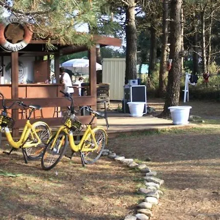 Chalet con jardín y barbacoa Casa de Férias *